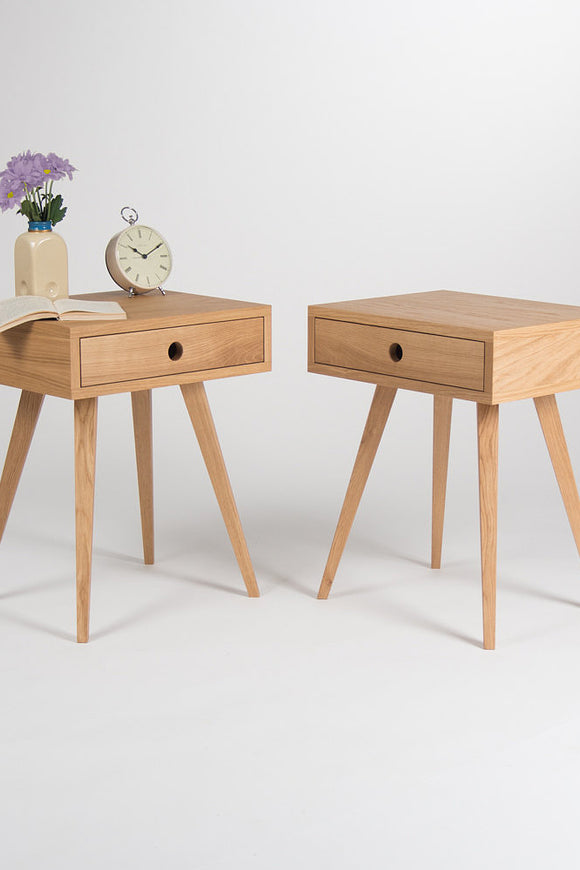 Night stand bedside table