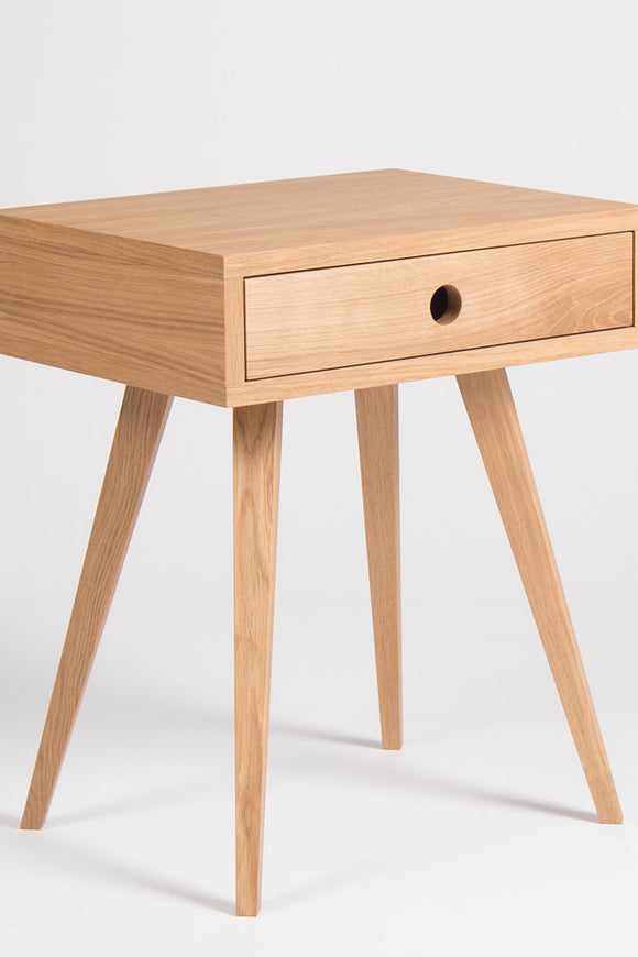 Night stand bedside table